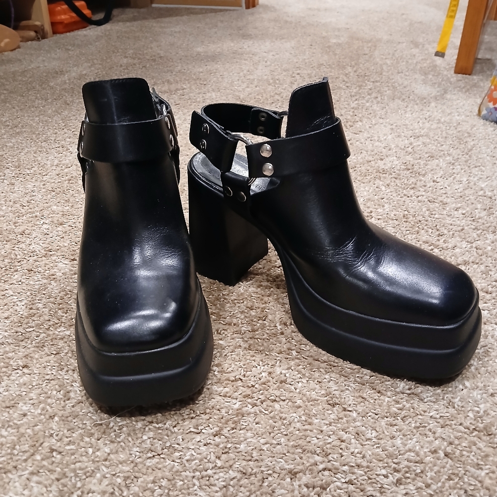 Free People Black Leather Platform Heels - Picture 12 of 12